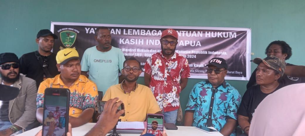Warinussy: Tangkap Sekda Raja Ampat! Hentikan Budaya Kebal Hukum di Papua Barat Daya
