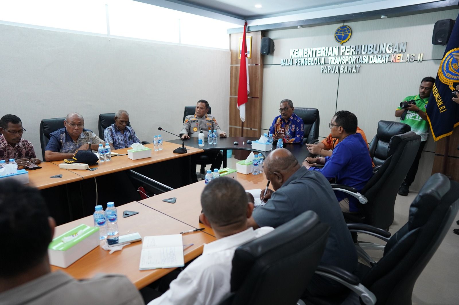 Sempat Lumpuh Sebulan, Pelabuhan Ferri Klademak Dipastikan Kembali Beroperasi Pekan Ini