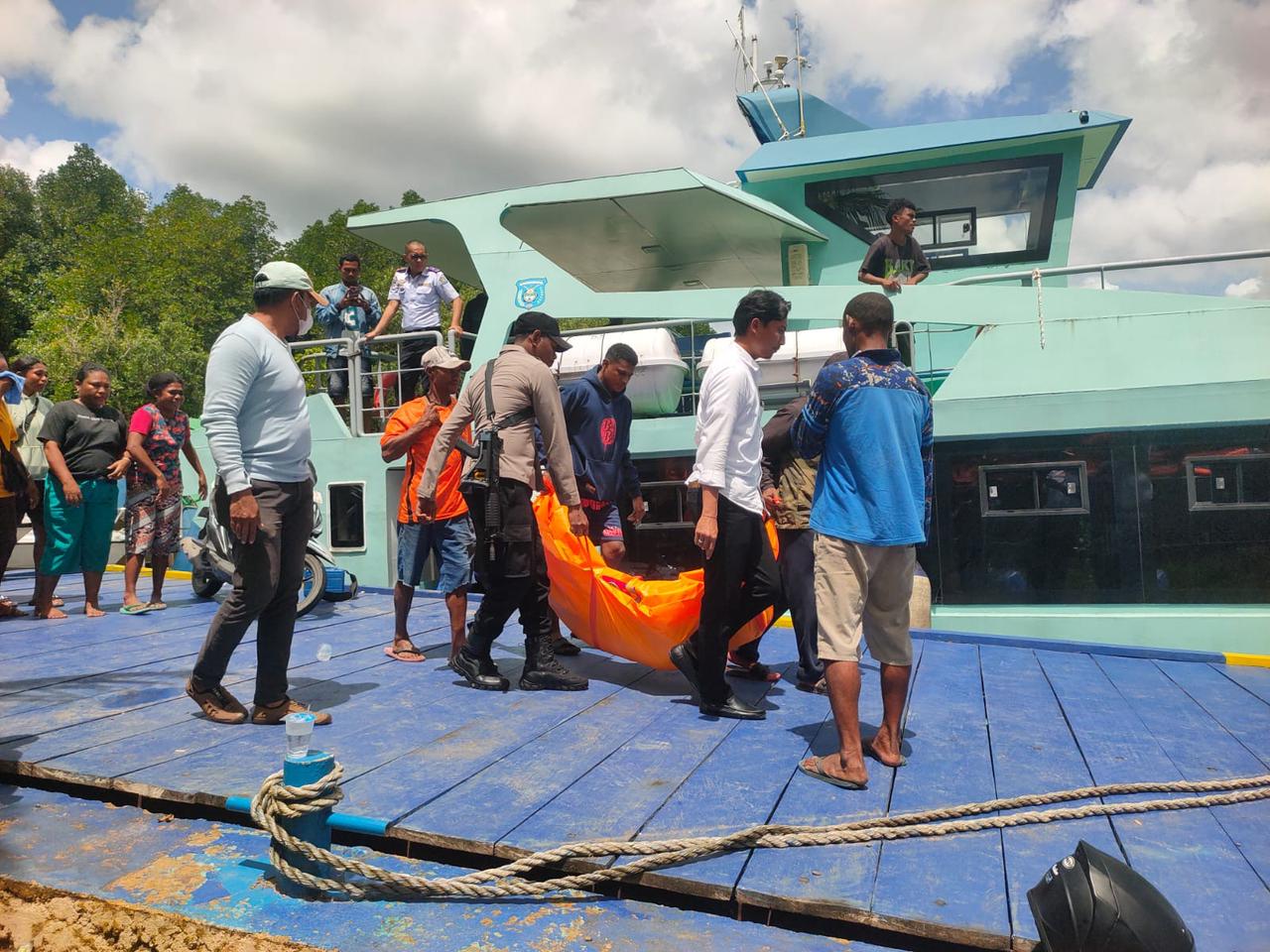Misteri Kematian Sepasang Suami Istri di KM Klamono, Keluarga Tolak Otopsi