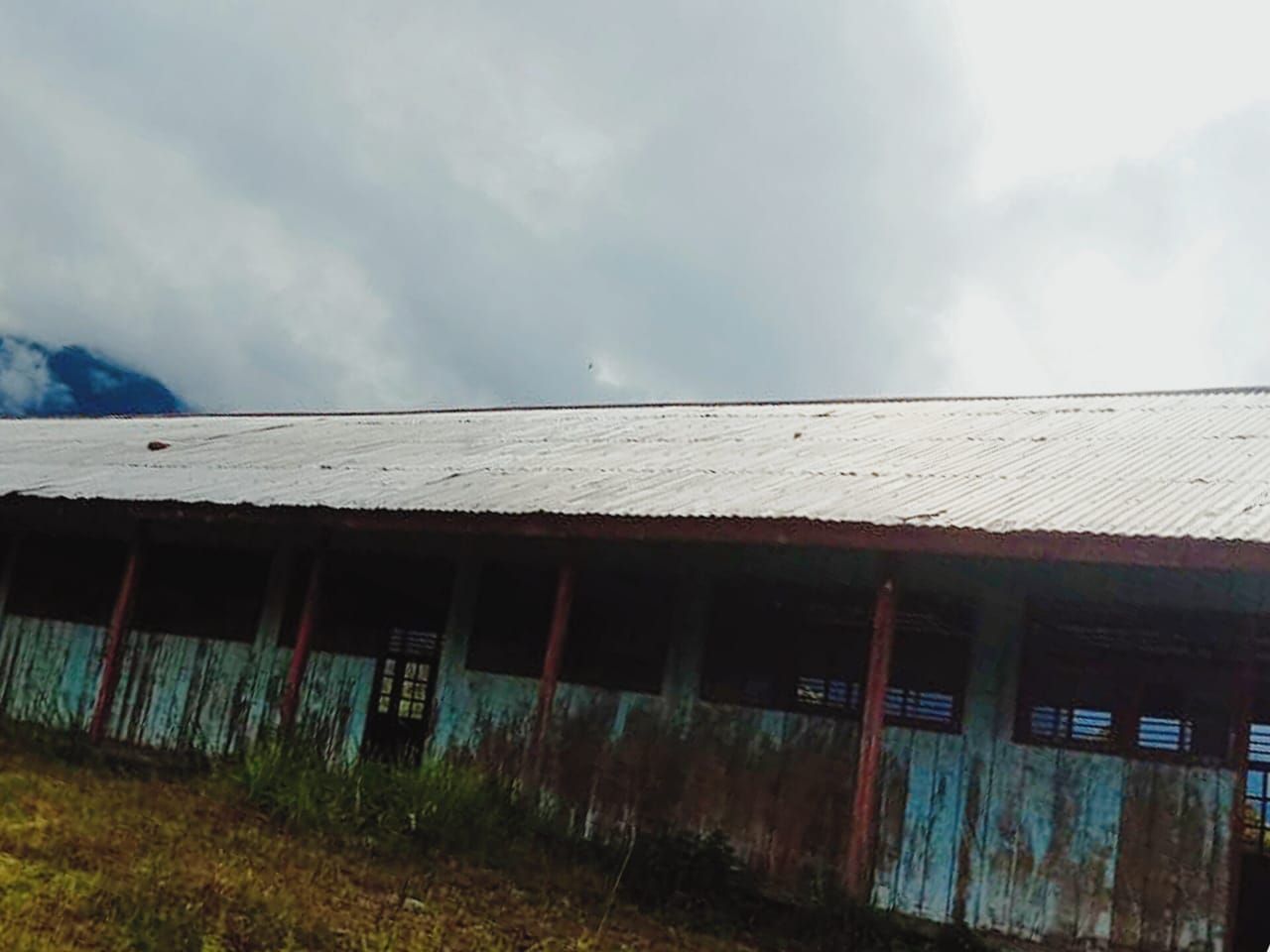 Sekolah Tertua Nabire: SD YPPGI Jainoa 20 Tahun Tanpa Aktivitas Belajar